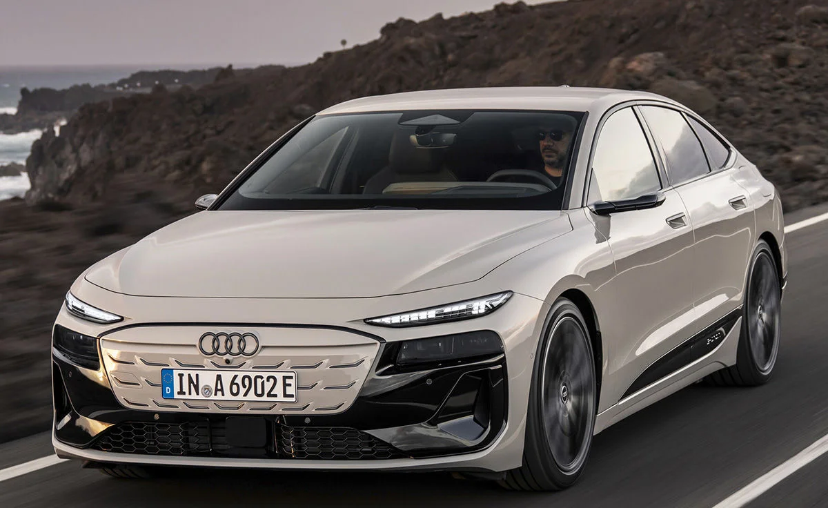 Audi A6 Avant e-tron Advanced (2024)