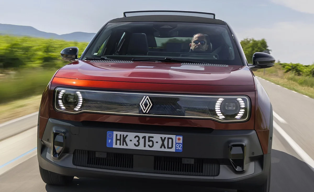 Renault 4 E-Tech evolution 110 kW (150 CV) 52 kWh (2025)