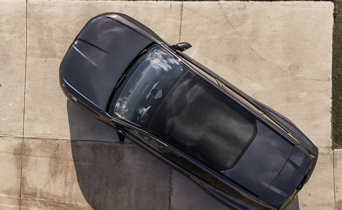 BMW iX3 50 xDrive (2025)