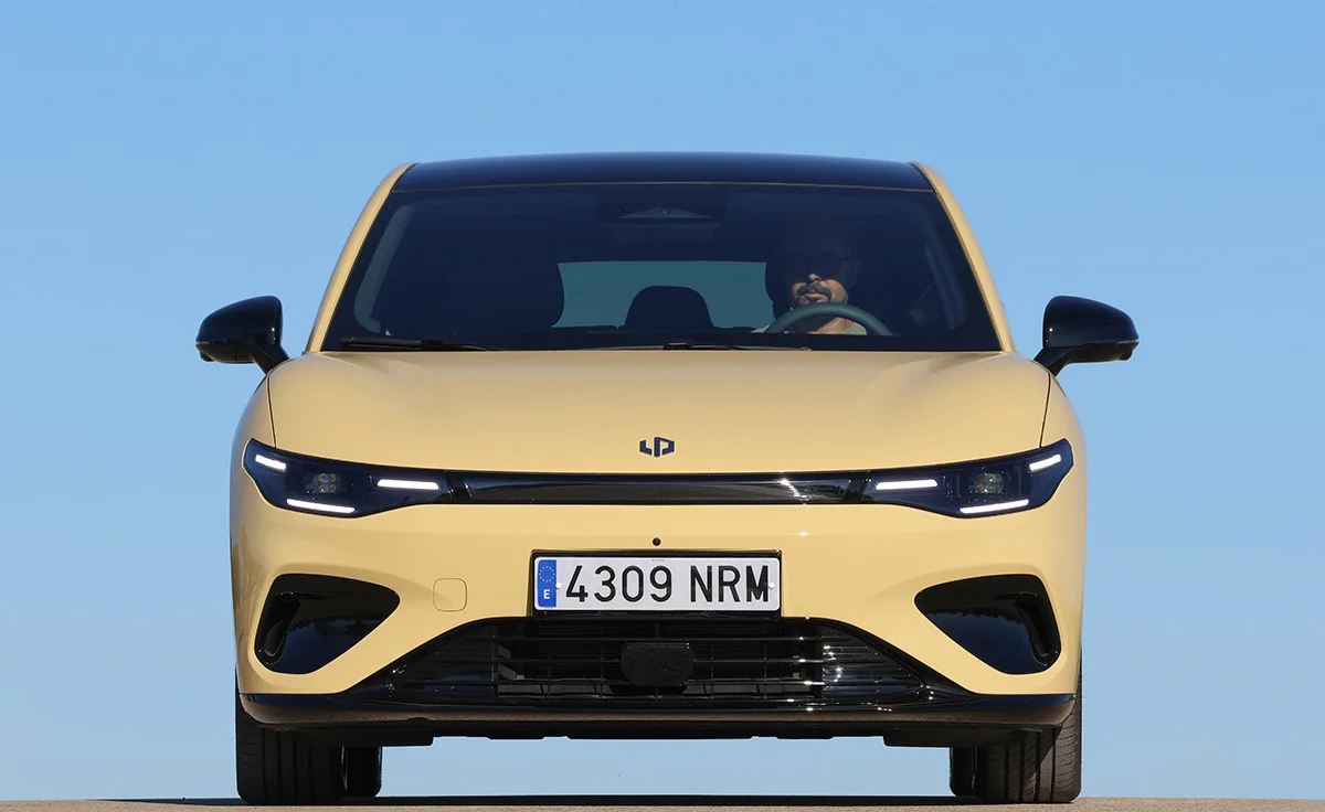 Leapmotor B05 BEV 67,1 kWh Design ProMax (2026)
