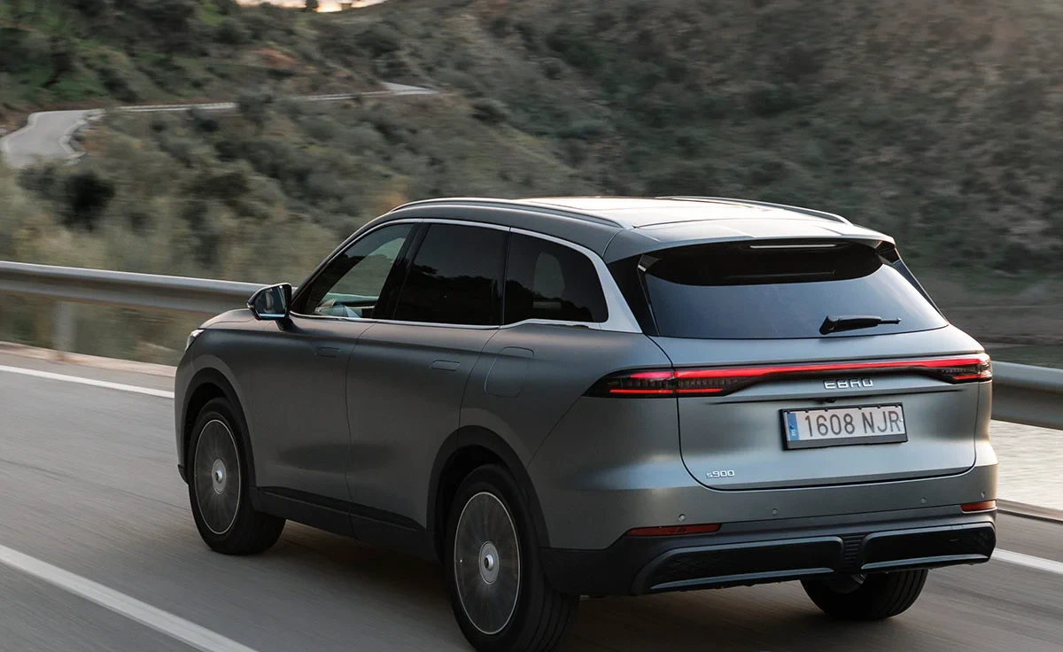 Ebro s900 PHEV 4x4 Luxury
