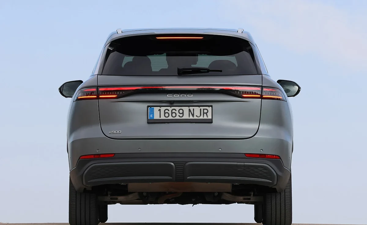 Ebro s900 PHEV 4x4 Luxury