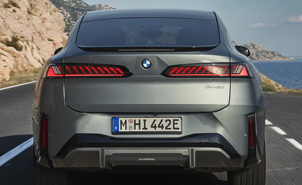 BMW iX4 50 xDrive