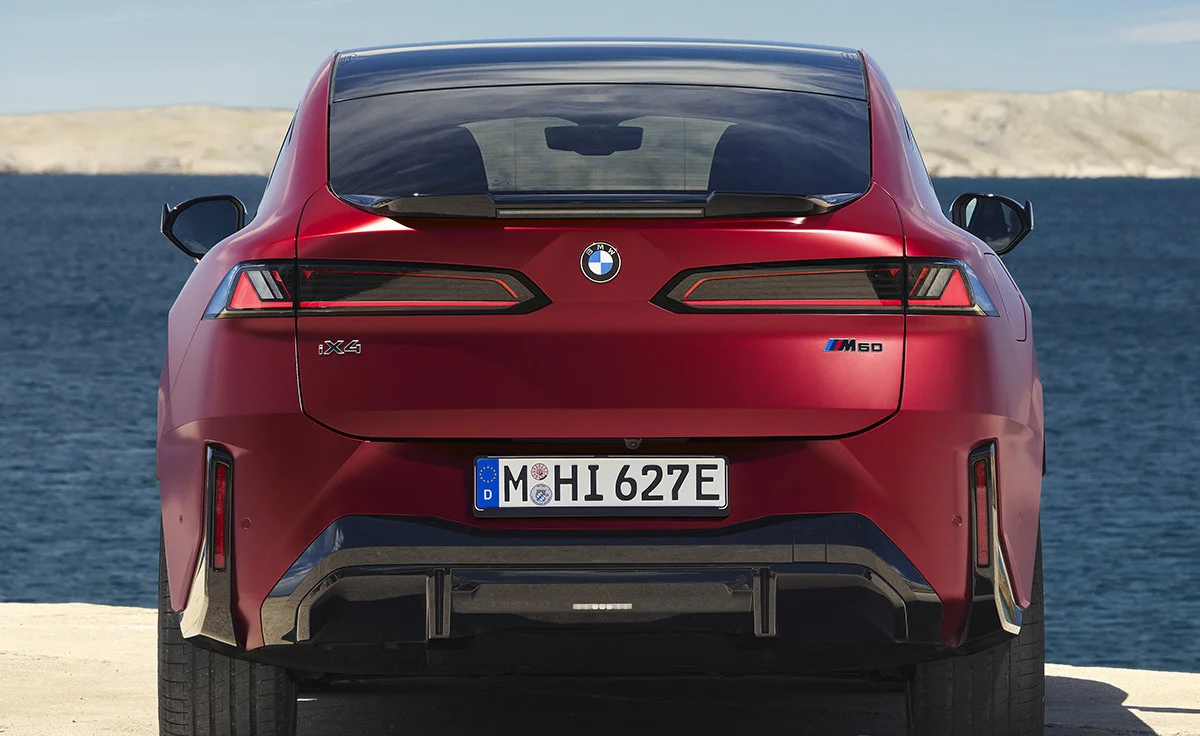 BMW iX4 50 xDrive