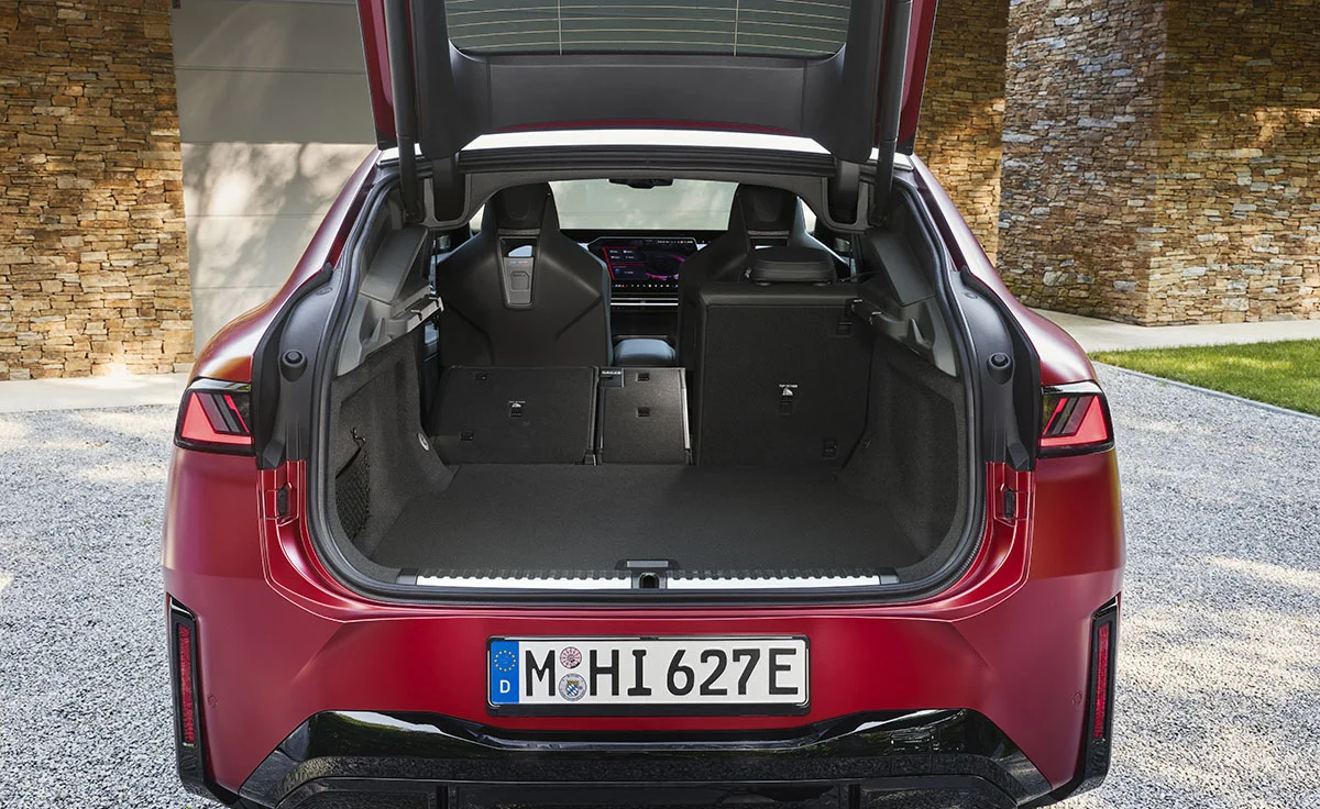 BMW iX4 50 xDrive
