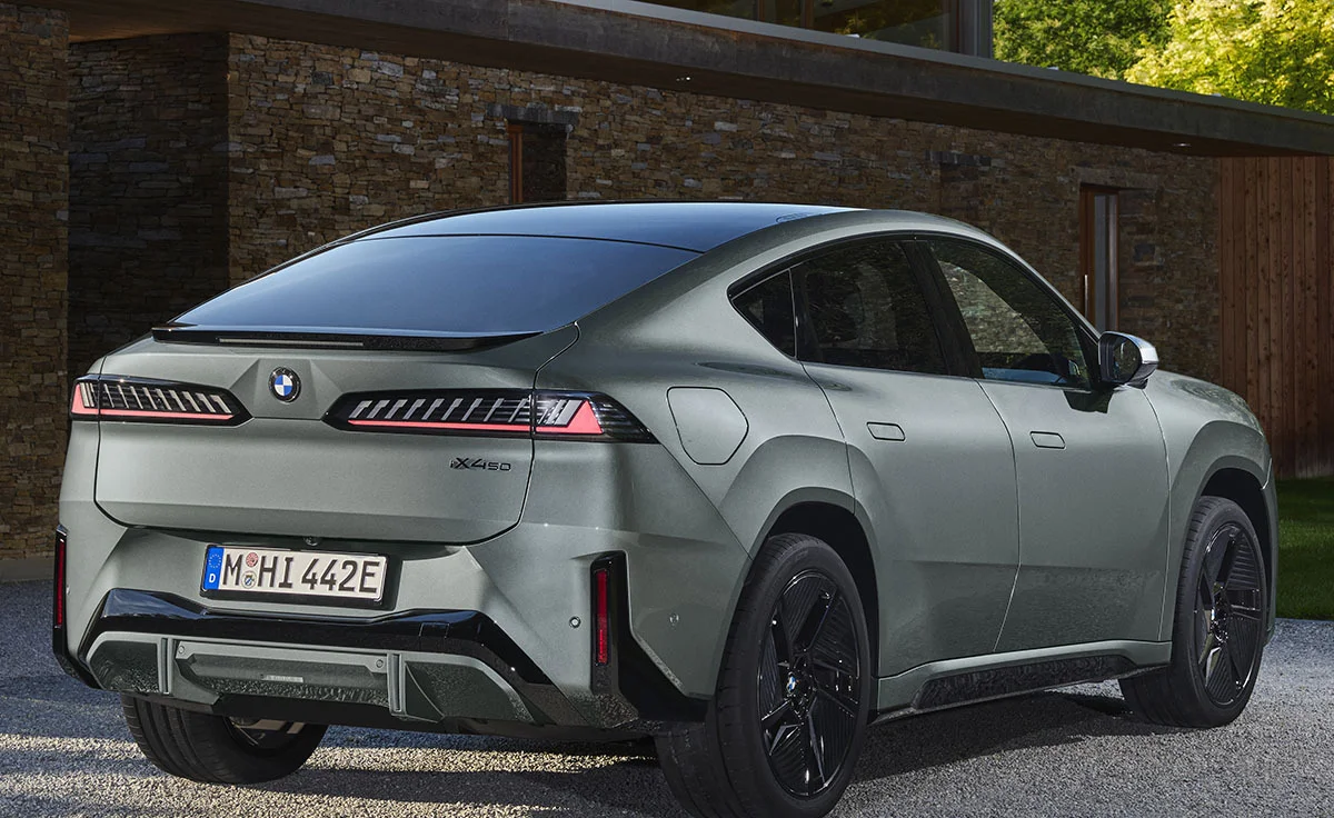 BMW iX4 50 xDrive