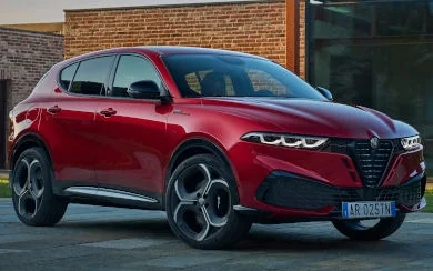Alfa Romeo Tonale Ti 1.3 Plug-In Hybrid Q4 270 CV (2025)