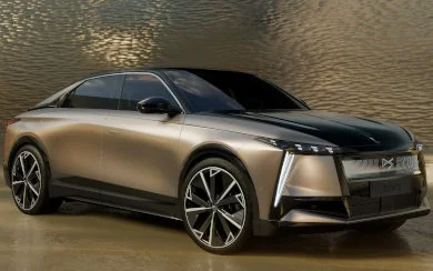 DS Nº8 Jules Verne FWD Long Range 245 CV (2025)