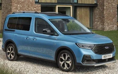 Ford Tourneo Connect Trend 1.5 EcoBoost PHEV 150 CV (2024)